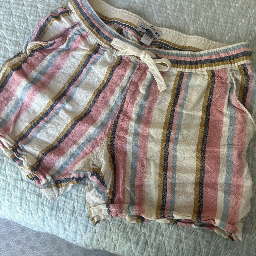 Purple & More Linen Shorts
